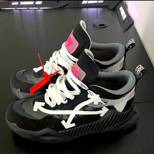 OFF WHITE - ODSY-1000